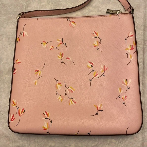 Kate Spade NWOT Pink Crossbody 9.5x9.5x1.5 - Picture 5 of 11